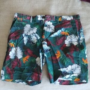 Gap Floral Green Shorts 34